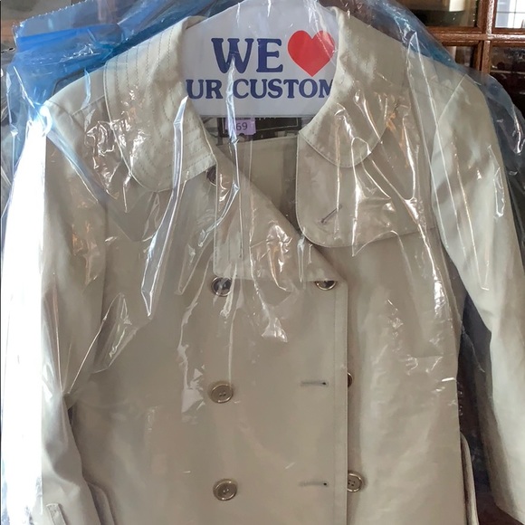 COACH | Tan Jacket Poppy Collection - Picture 8 of 9